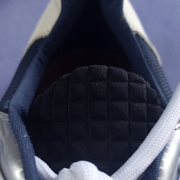 NOBRAND MOM/DAD Sneaker Shoe - Picture 10 of 13